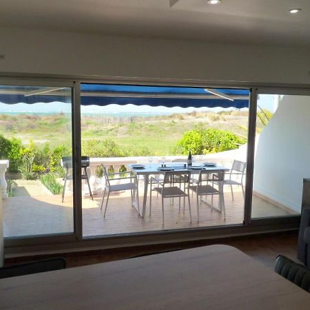 Sol-Y-Days Flamant, Superbe Appartement En Rez De Jardin Avec Grande Terrasse Et Jardinet, Face A La Mer Le Grau-du-Roi Exterior foto