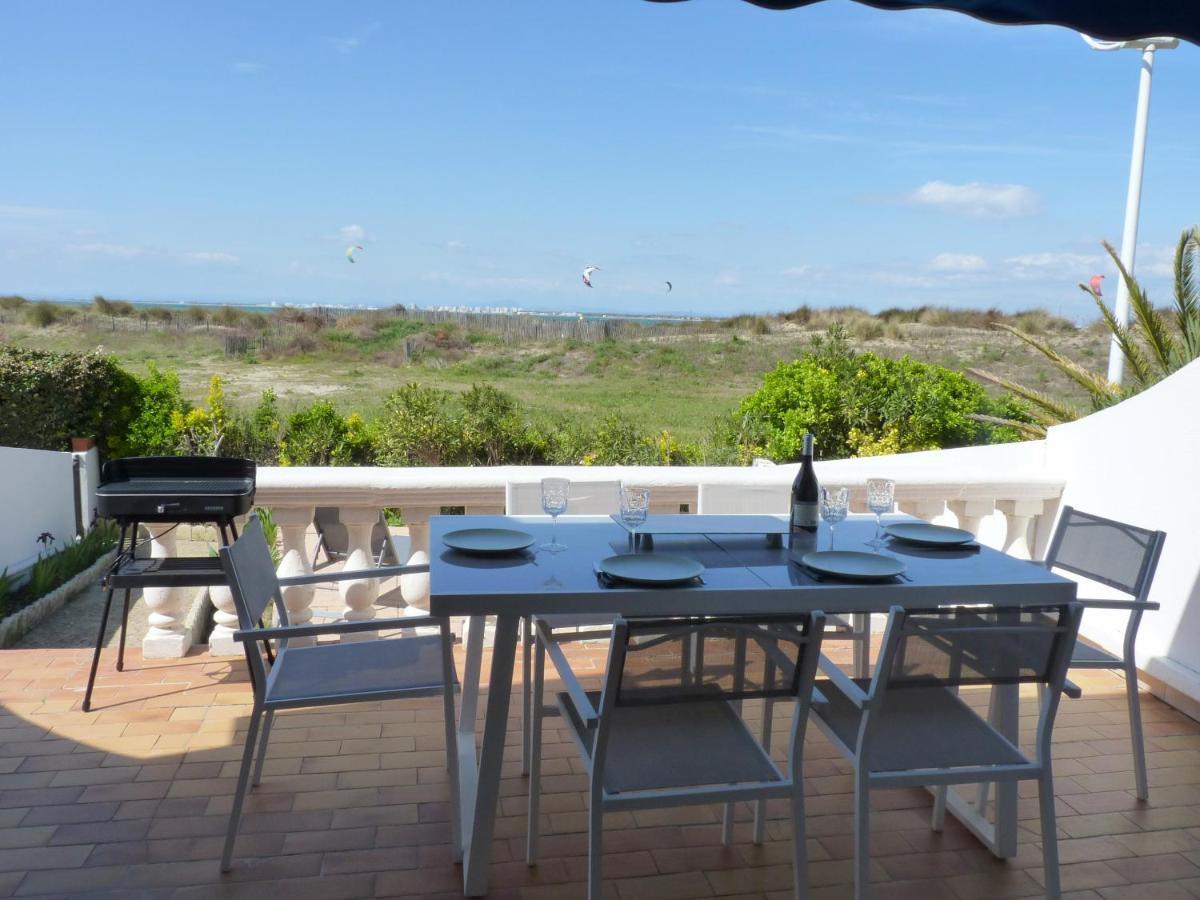Sol-Y-Days Flamant, Superbe Appartement En Rez De Jardin Avec Grande Terrasse Et Jardinet, Face A La Mer Le Grau-du-Roi Exterior foto